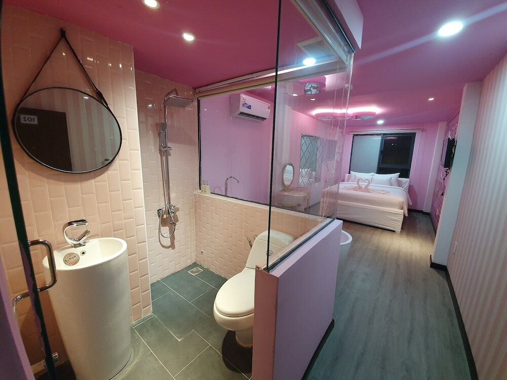 Фото Language Exchange Hotel 3