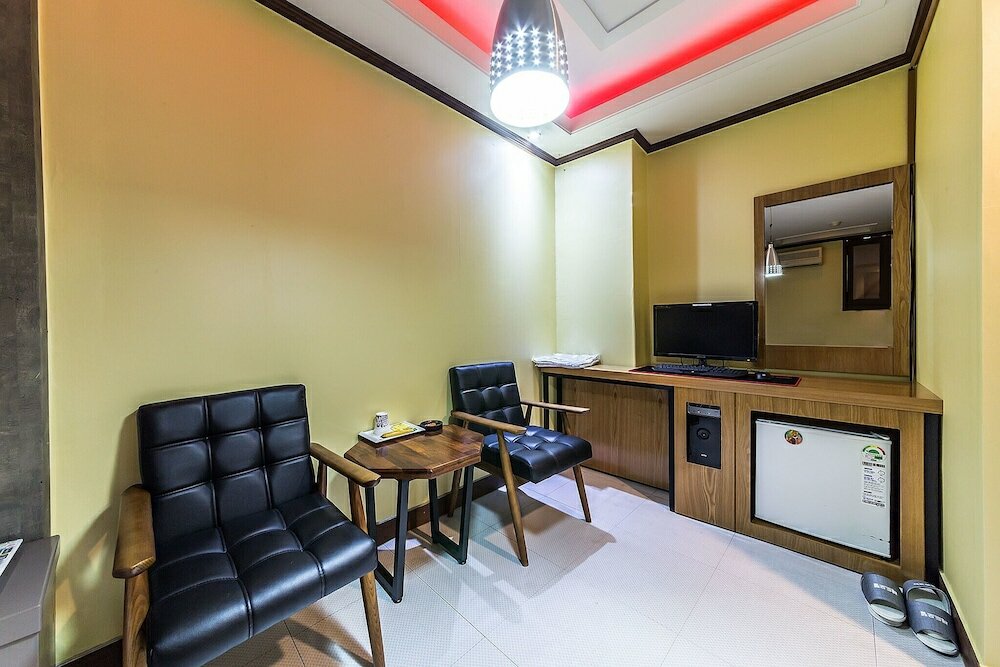 Фото Bucheon Red