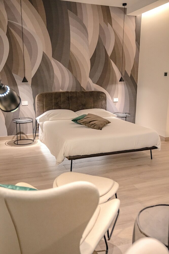 Фото La Banchina Luxury Suites