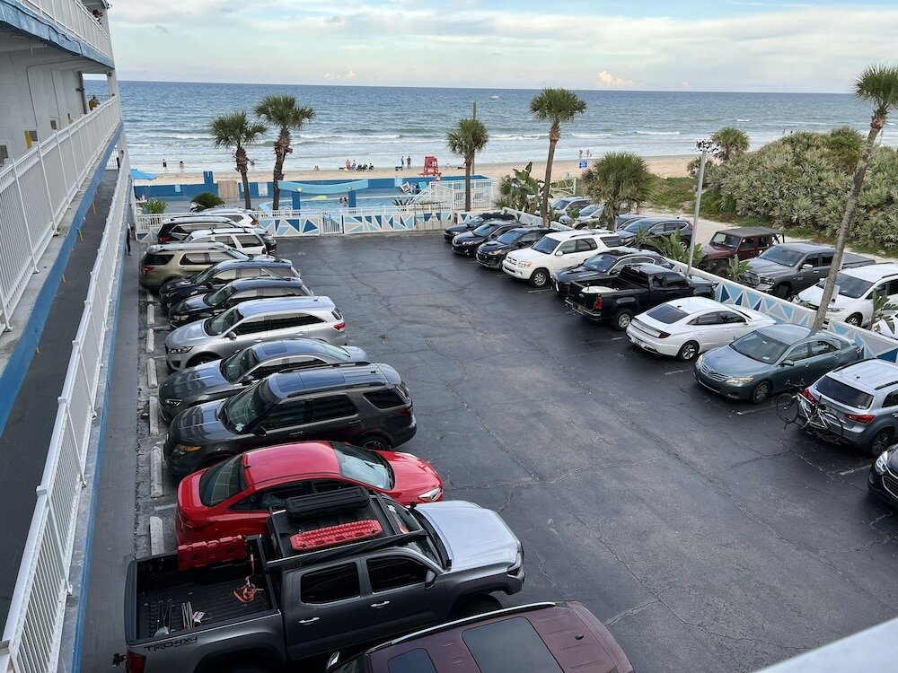 Фото Chateau Mar Beach Resort