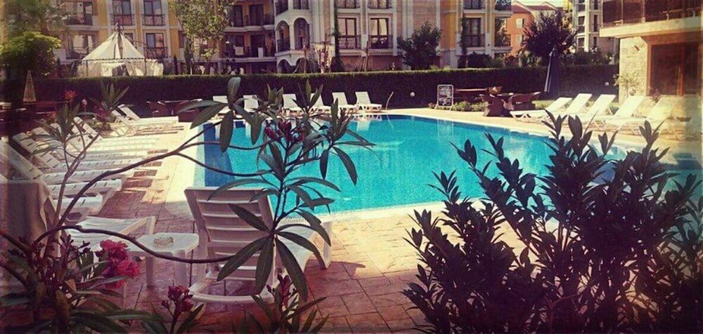 Фото Magnolia Garden Hotel