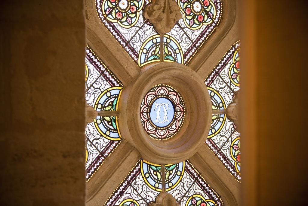 Фото Château Pape Clément - Bernard Magrez Luxury Wine Experience