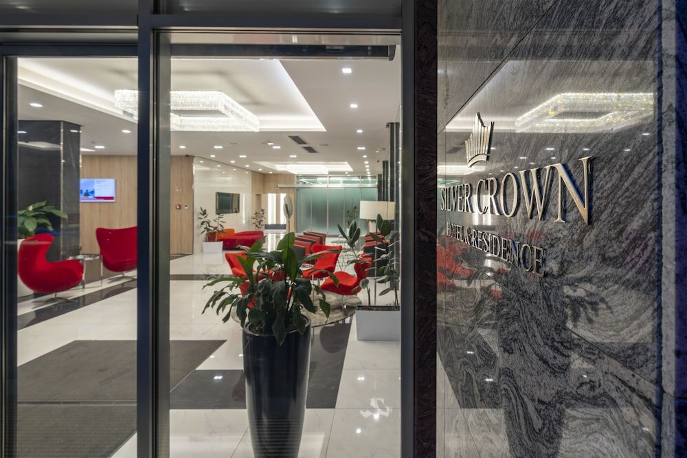 Фото Silver Crown Hotel & Residence