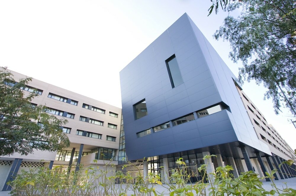 Фото Villa Alojamiento y Congresos - Villa Universitaria