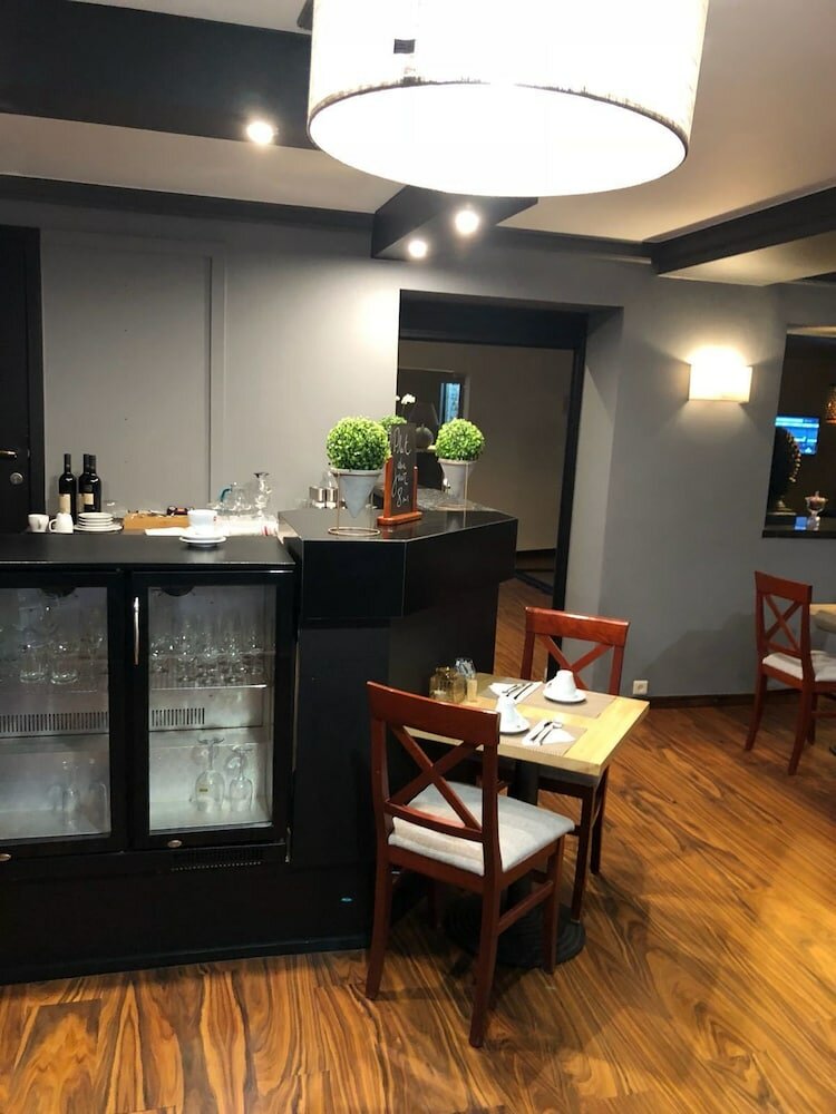 Фото Park Hotel Airport