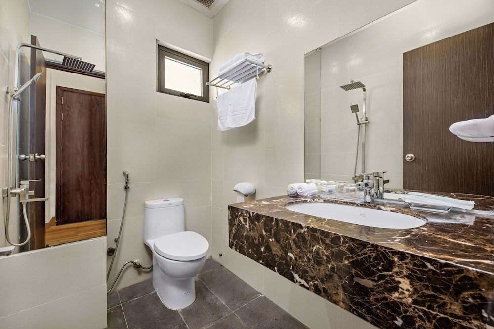 Фото AncyrA Capsule Hotel