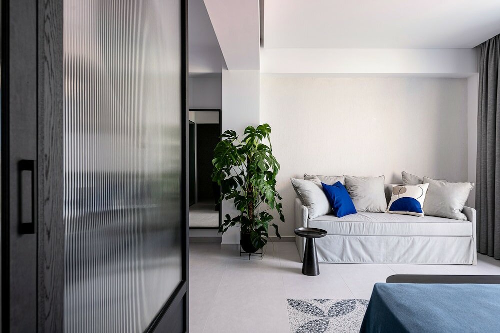 Фото Nuovo Luxury Suites