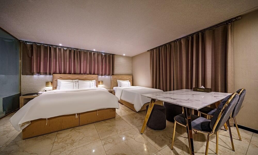 Фото Urban Hotel & Golf