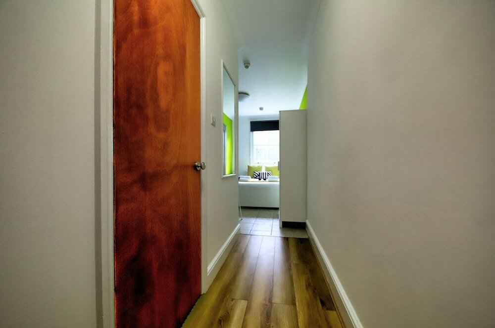 Фото In2 Large Studio