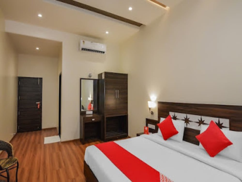 Фото Hotel Popular