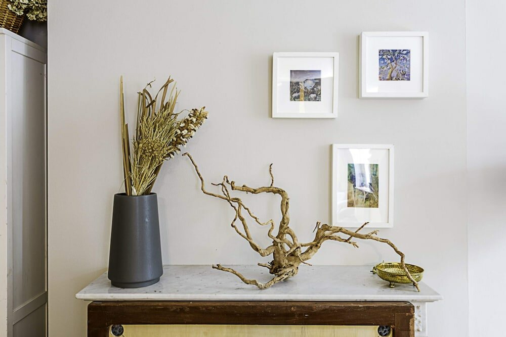 Фото Elegance in Westminster: Victoria Vibes Apartment