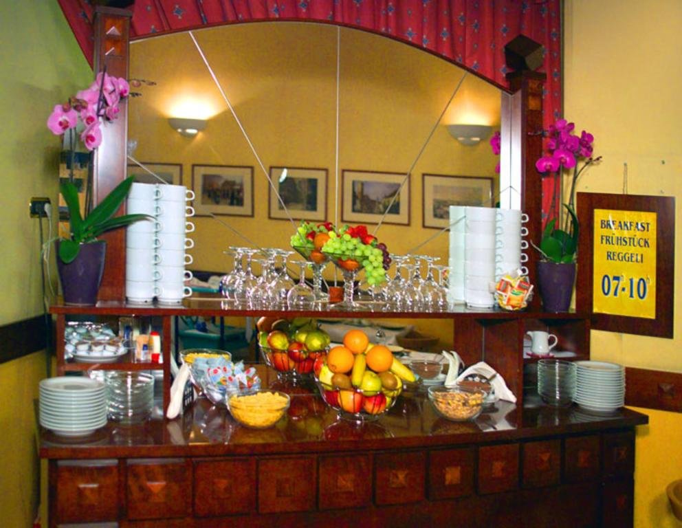 Фото Leo Panzio Hotel