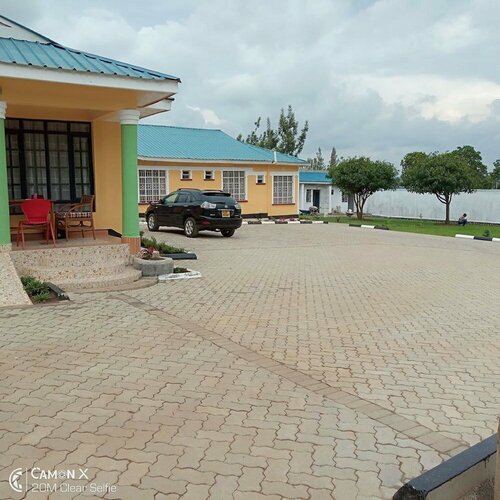 Гостиница Eliane Resort Bungoma