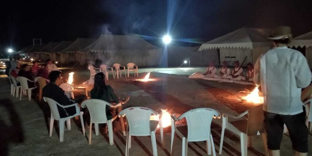 Фото White rann camp resort
