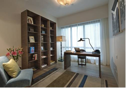 Фото Lanson Place Bukit Ceylon Serviced Residences