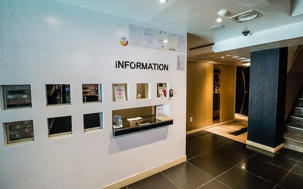 Фото Nonhyeon All In