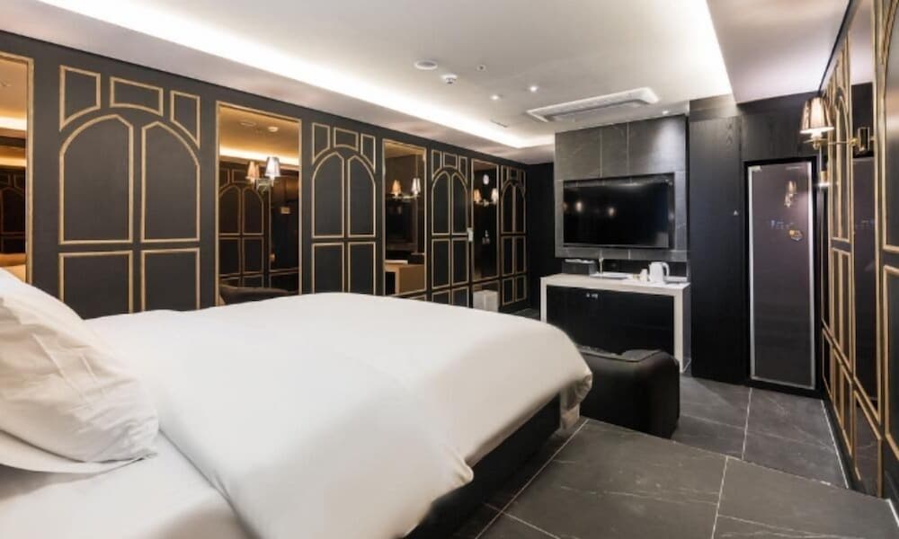 Фото Uiwang Hotel Mayotte