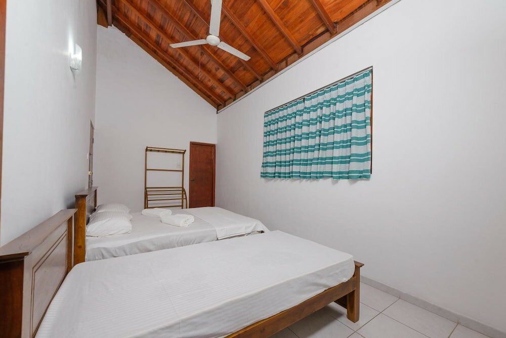 Фото Bright Sunshine Guest House