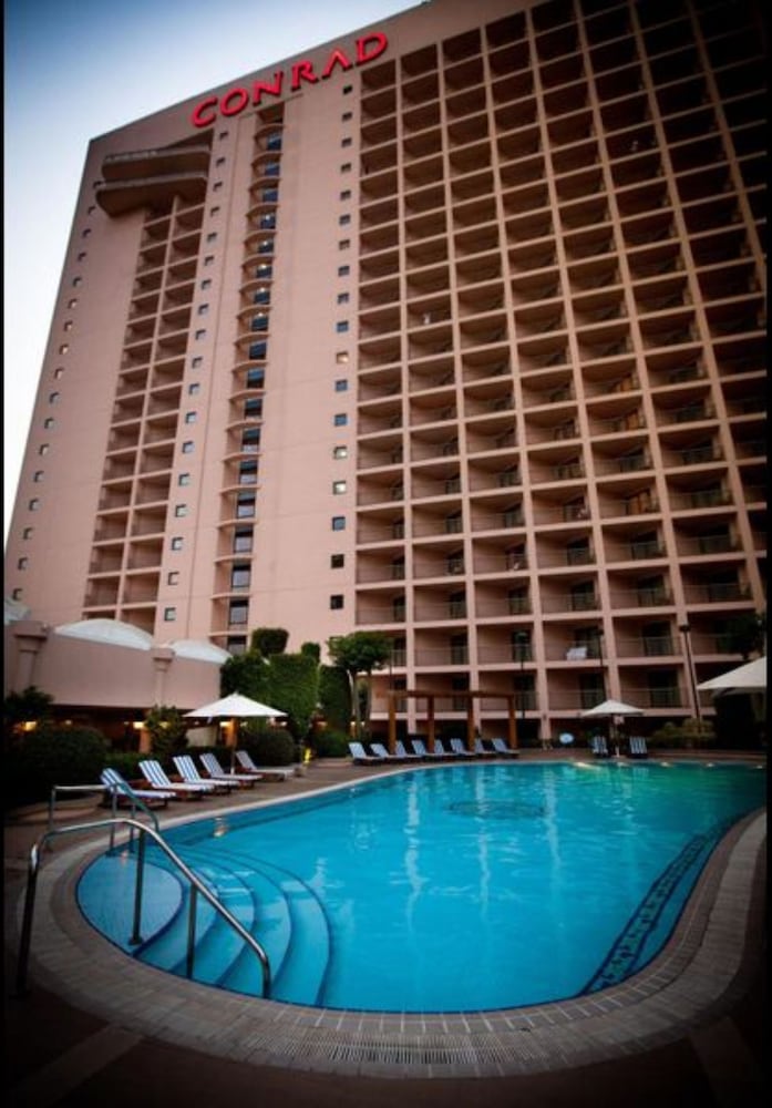 Фото Conrad Cairo