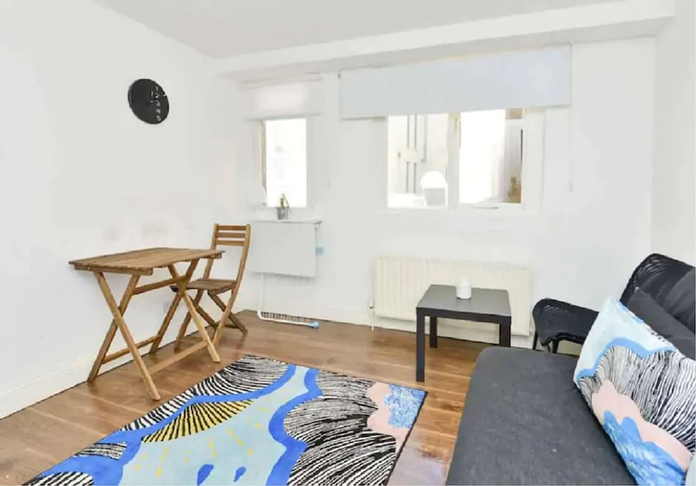 Фото Brick Lane Luxury Apartments