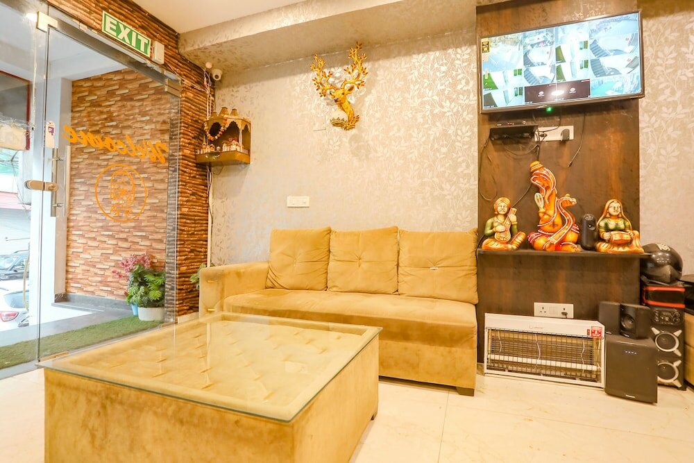 Фото Fabhotel Royal Galaxy I