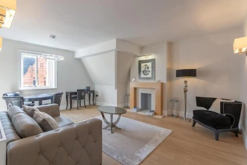 Luxury Mayfair 2 Bedroom Apartment