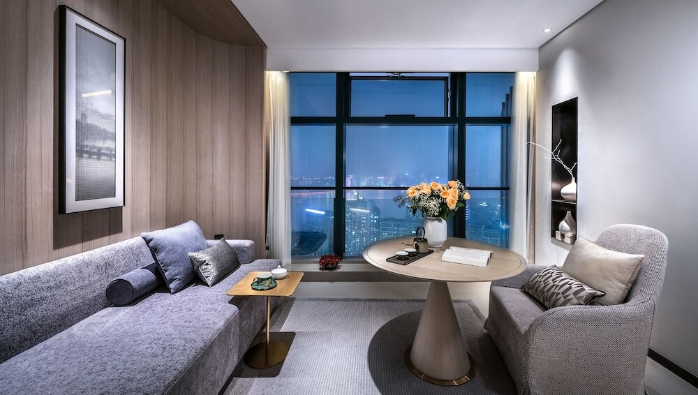 Фото Hangzhou Qianjiang New Town