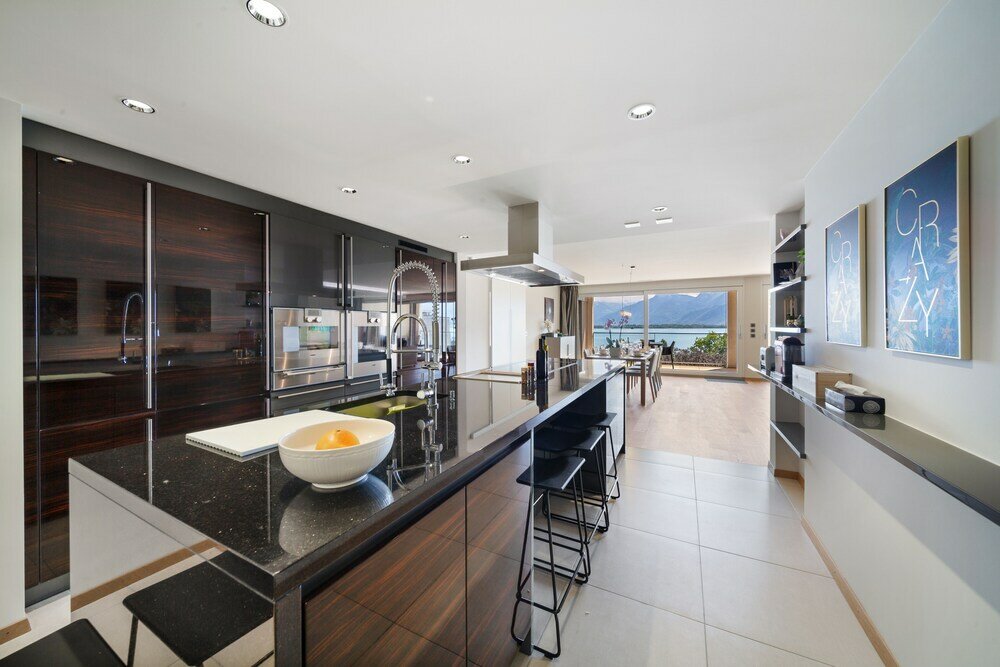 Фото Montreux Panoramic Views 4bd Apartment