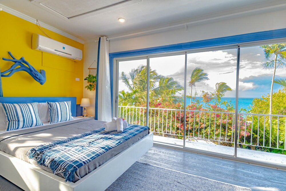 Фото Panoramic Cottage at Love Beach - Pool