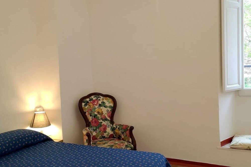 Фото 2-bed House in Rome Near Coliseum