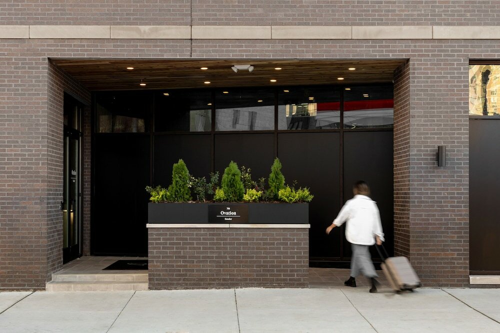 Фото Sonder Ovation