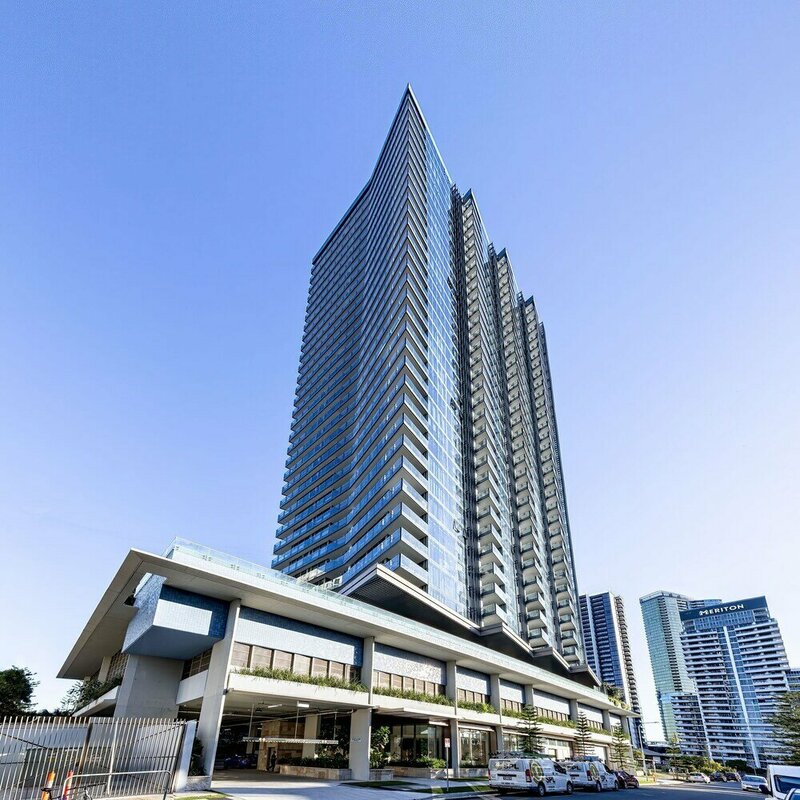 Гостиница Ultiqa Signature at Broadbeach в Голд-Кост