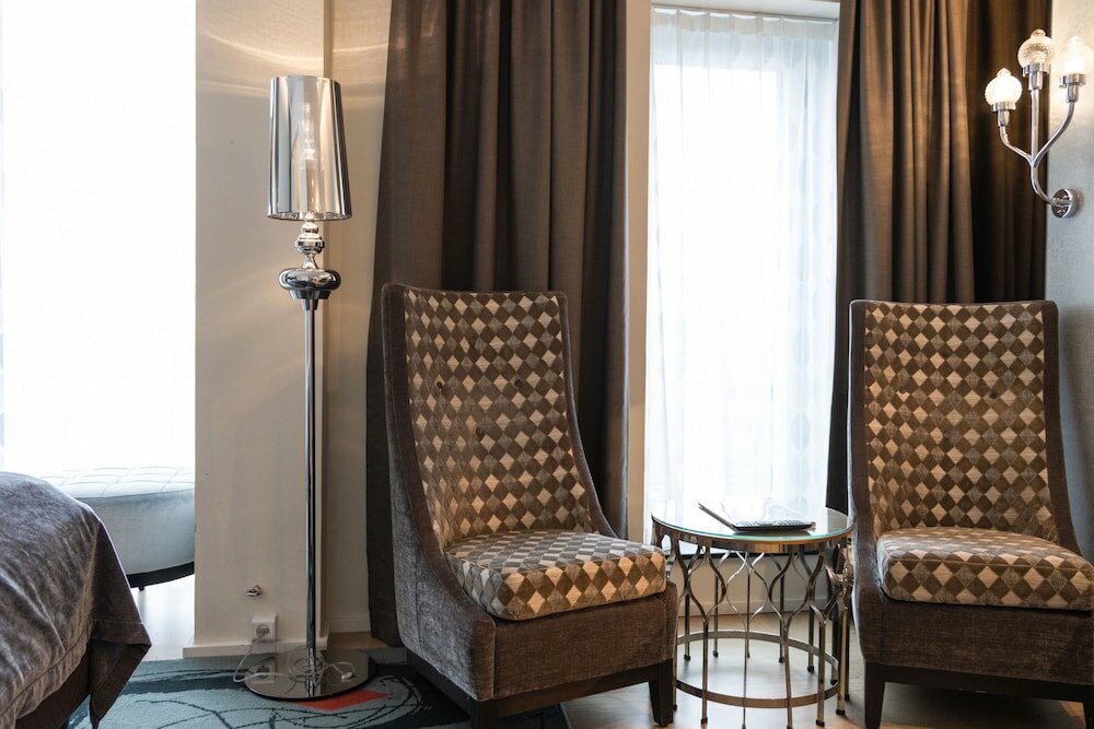 Фото Tivoli Hotel