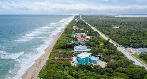 Гостиница Melbourne Beach Oceanfront Villa w Pool
