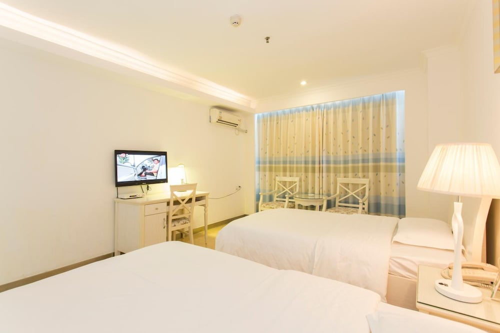 Фото Kaiserdom Hotel