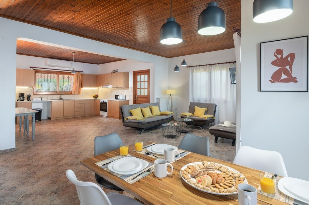 Фото Galani Vacation House