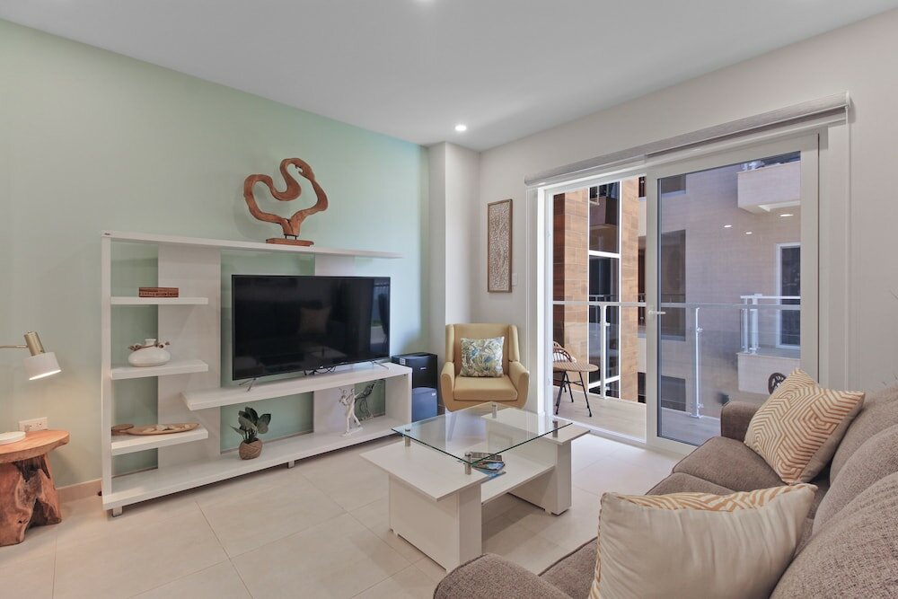 Фото Bocobay Aracari Condo Hotel