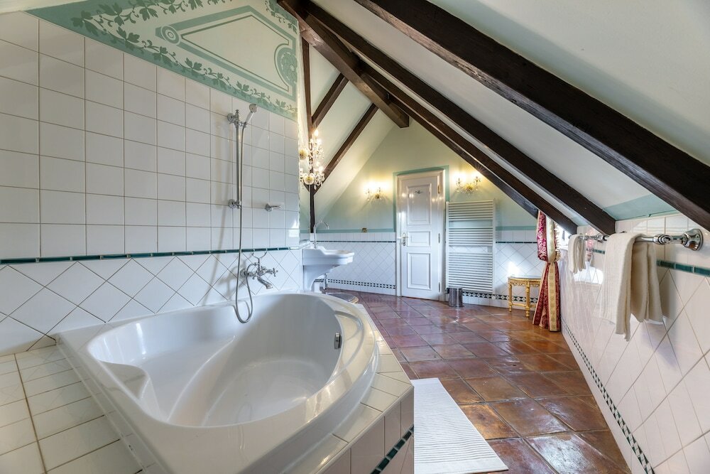 Фото Nosticova Apartments