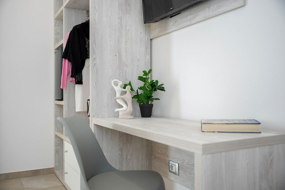 Фото Aurosa Bed and Breakfast