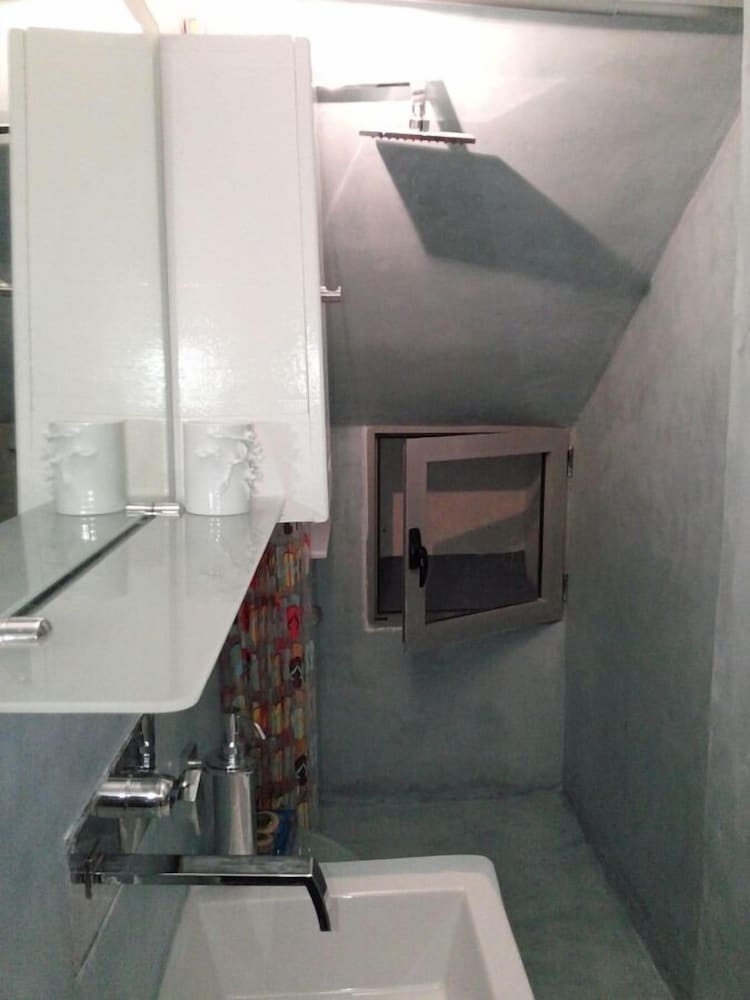 Фото Bouganville Apartments