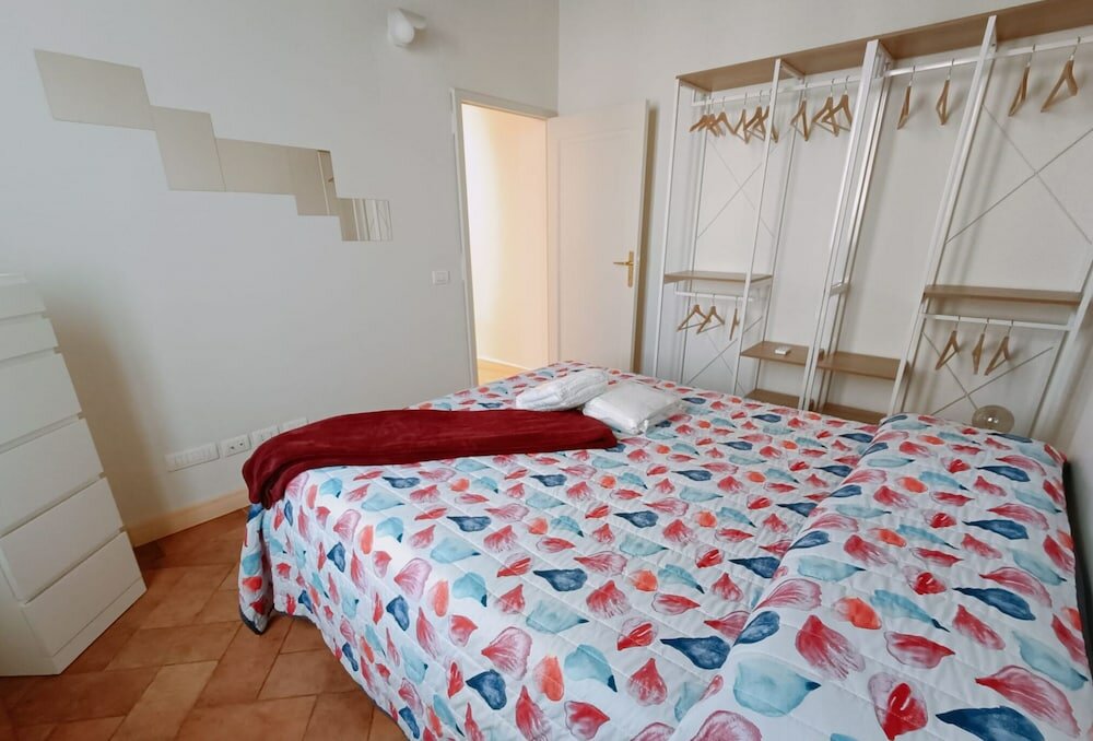 Фото Fabroniana apartments