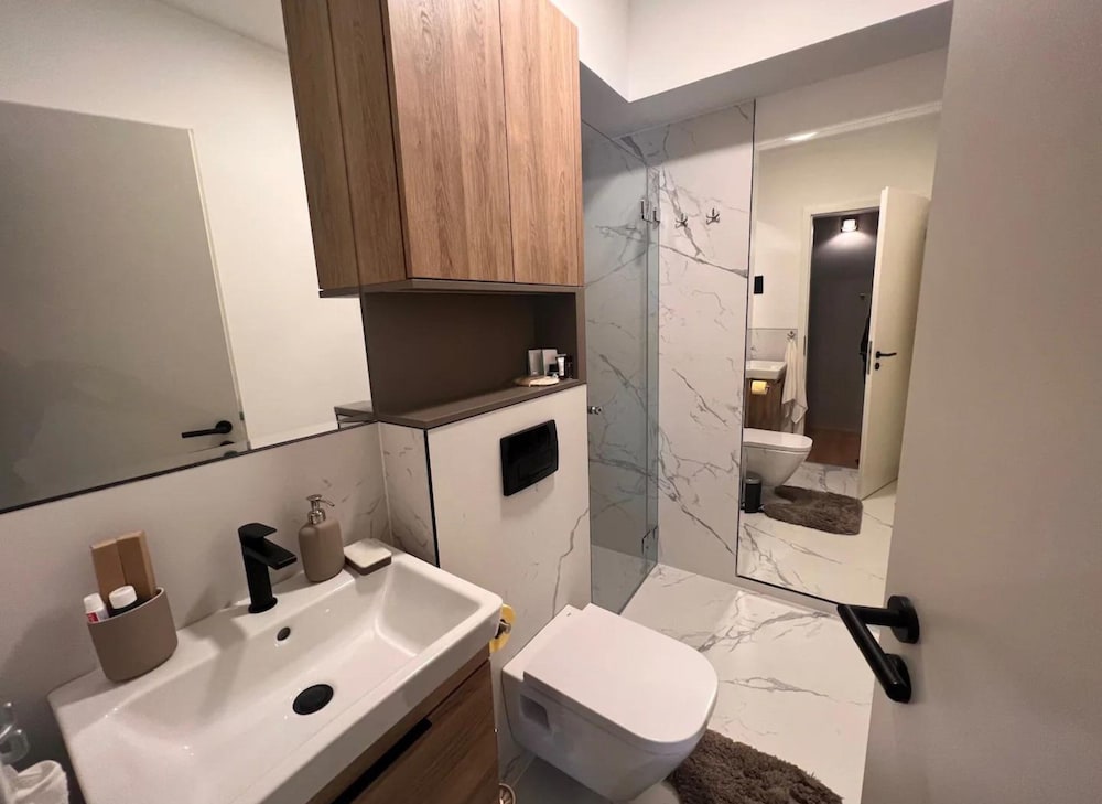 Фото Glamorous Apartment in Budapest Hungary