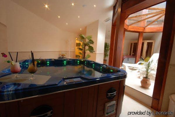 Фото Icon Győr Hotel & Restaurant