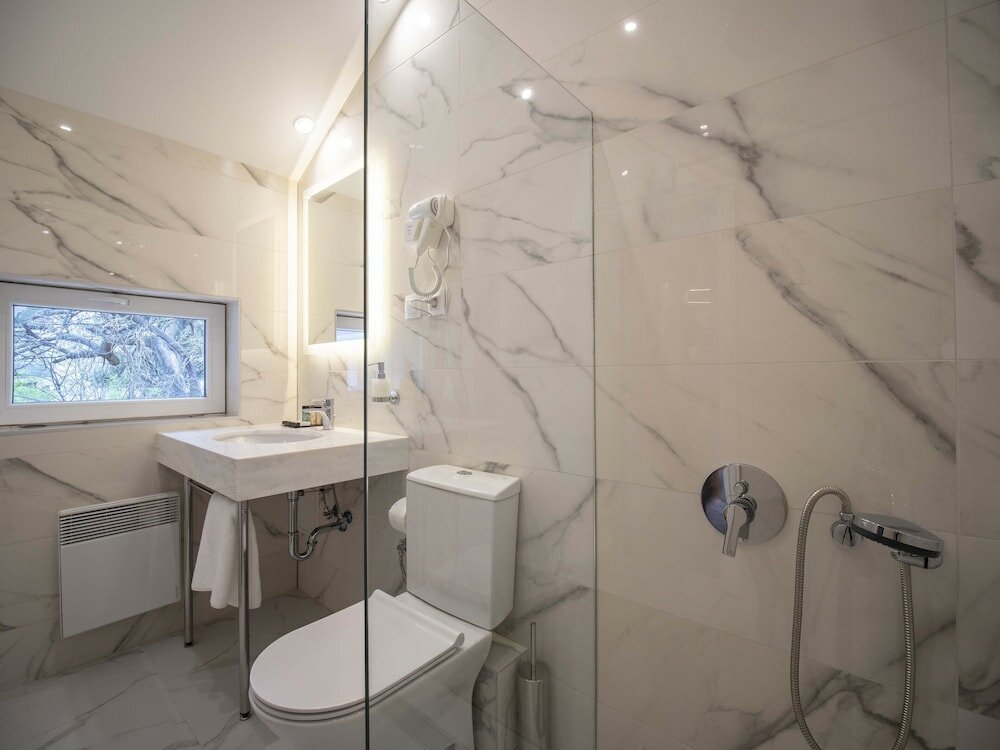 Фото The Moon Boutique Hotel