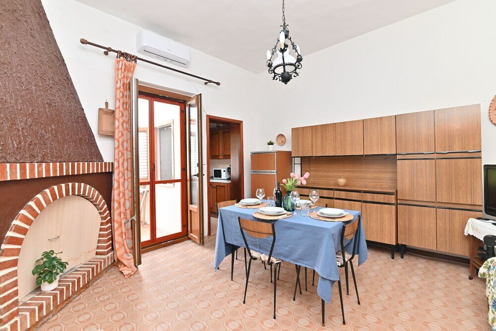 Фото IzzHome Colonial