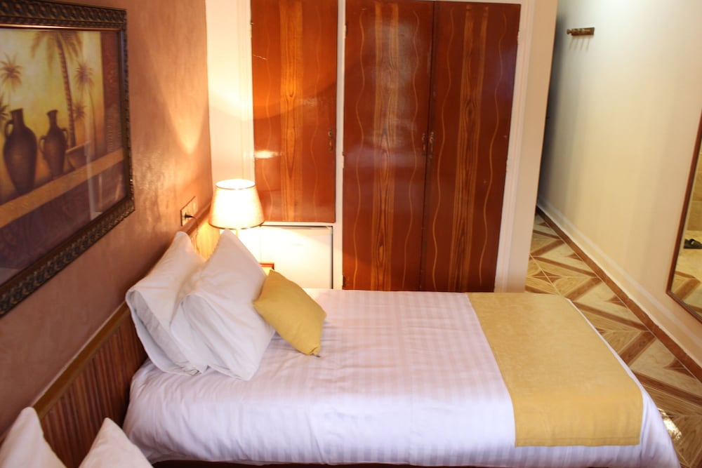 Фото Hotel el Hayat