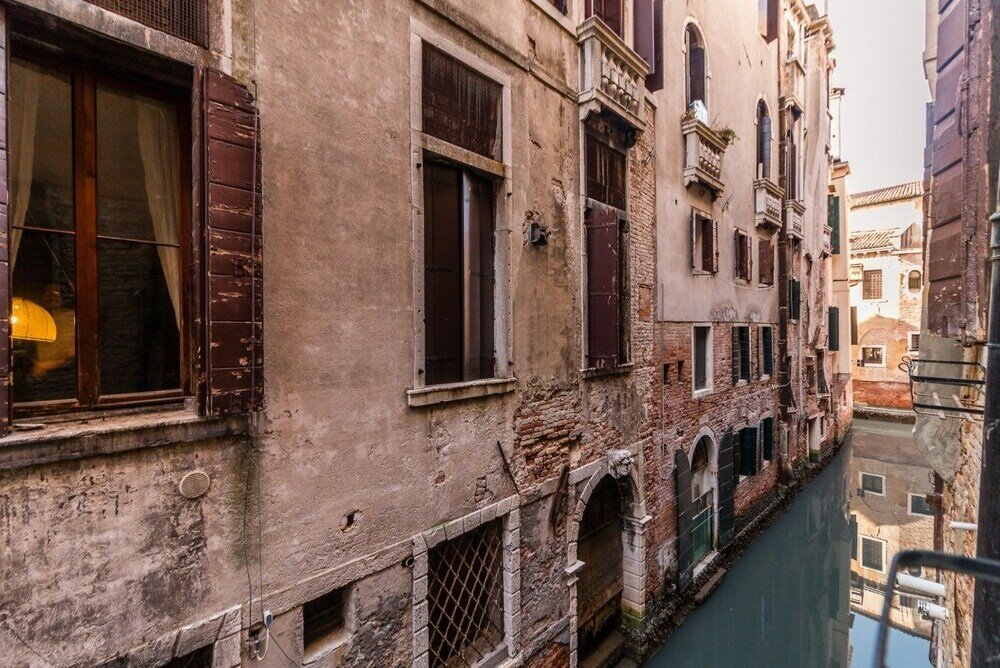 Фото Fenice Backstage over Canal