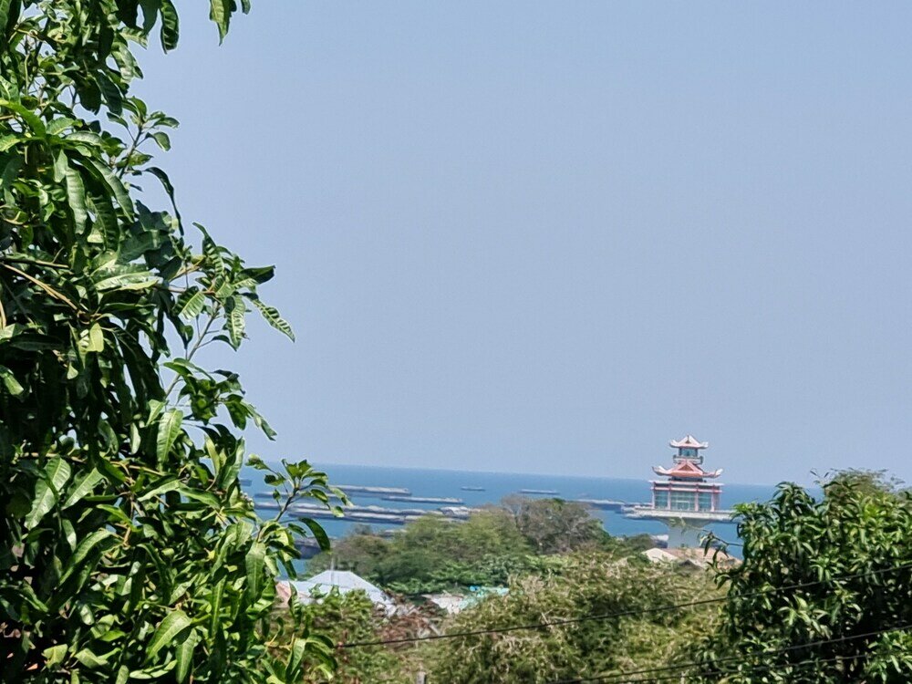 Фото Sawasdee Sichang Resort