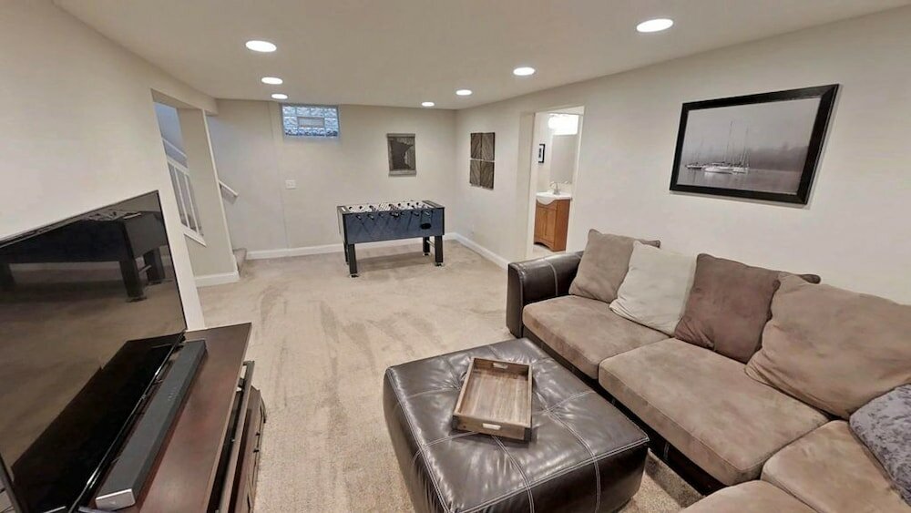 Фото Uptown Jewel