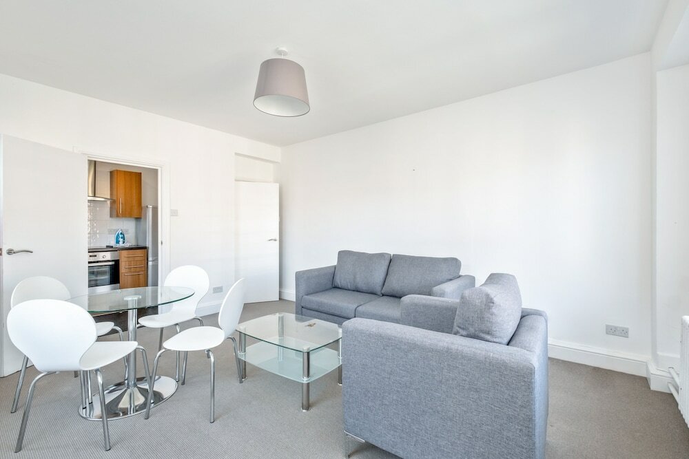 Фото Gorgeous Apartments Pimlico